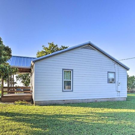 House On Cattle Farm Central To Temple And Waco Lorena Exterior photo